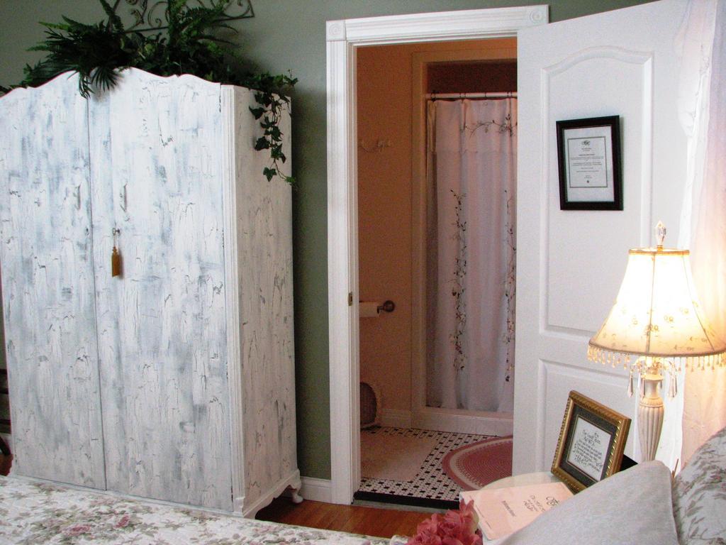 Hill House Bed And Breakfast Loretto Ruang foto