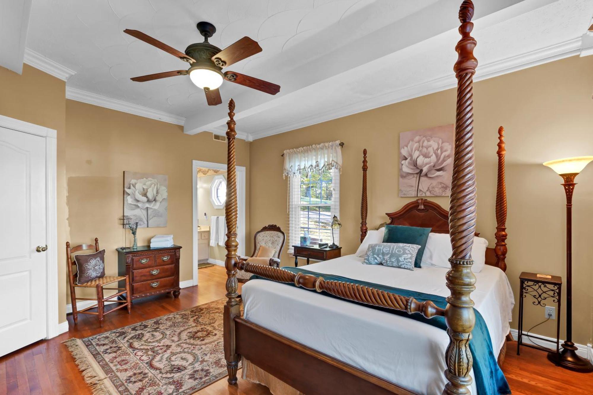 Hill House Bed And Breakfast Loretto Bagian luar foto