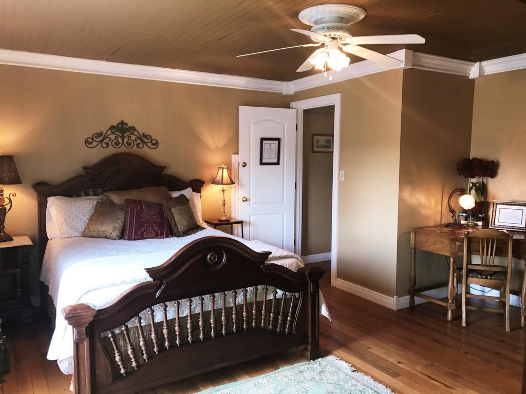 Hill House Bed And Breakfast Loretto Bagian luar foto
