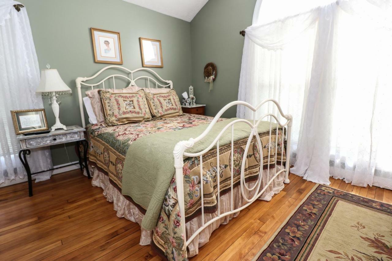 Hill House Bed And Breakfast Loretto Bagian luar foto